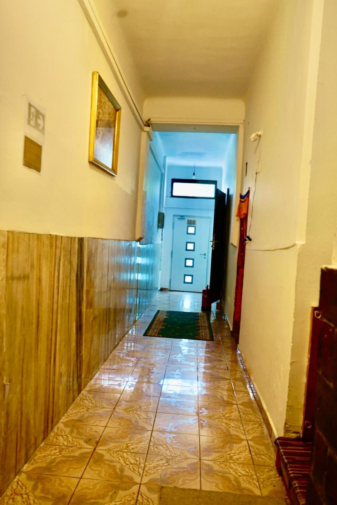 וינה U6 Schoepfwerk Hostel 1 מראה חיצוני תמונה